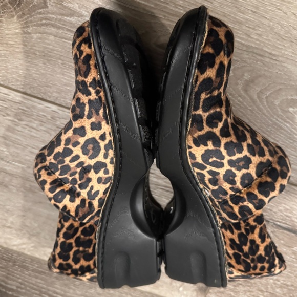 b.o.c. Women's Peggy Clog Leopard faux fur - Picture 3 of 8